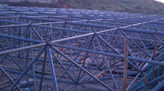 永城概述网架加工中对钢材的质量的过细恳求